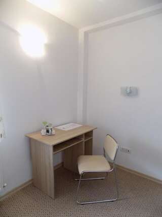 Гостевой дом Casa Tiky Тимишоара Двухместный номер с 1 кроватью и собственной ванной комнатой-5